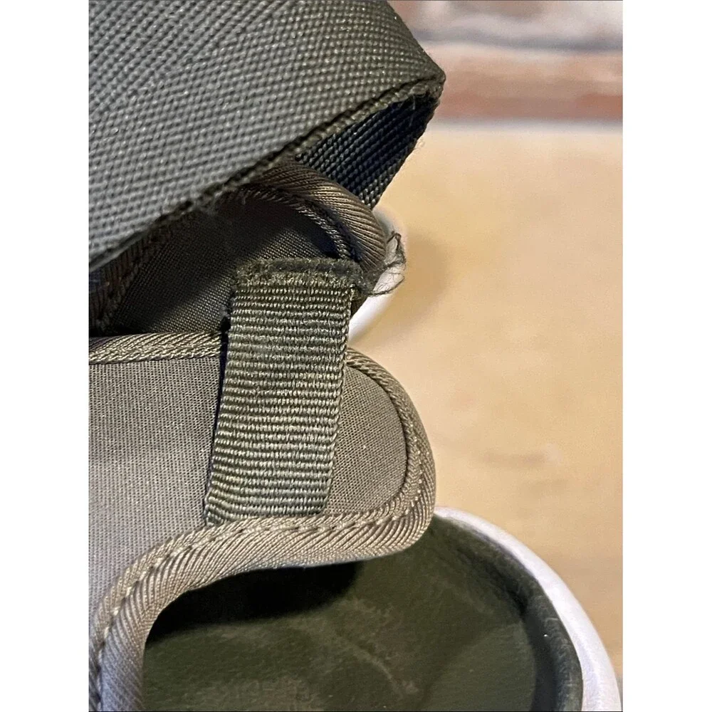 Nike Canyon Olive Green Athletic Sandals with White Sole